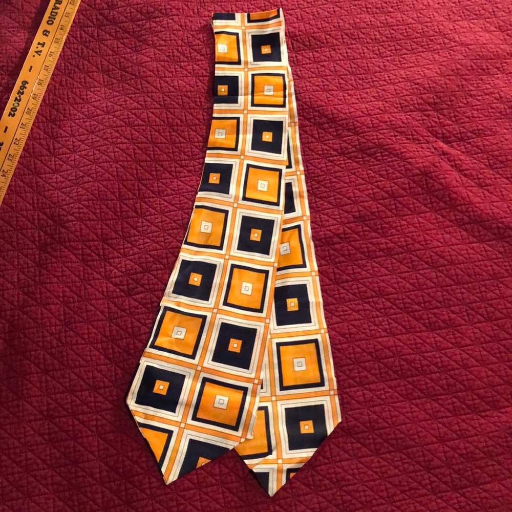 Vintage Mod Ascot Cravat Head wrap Scarf Neck Tie